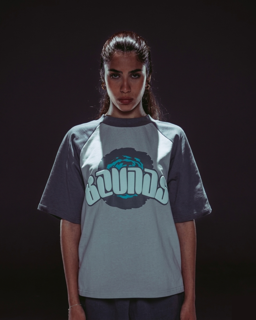 PORTAL RAGLAN TEE