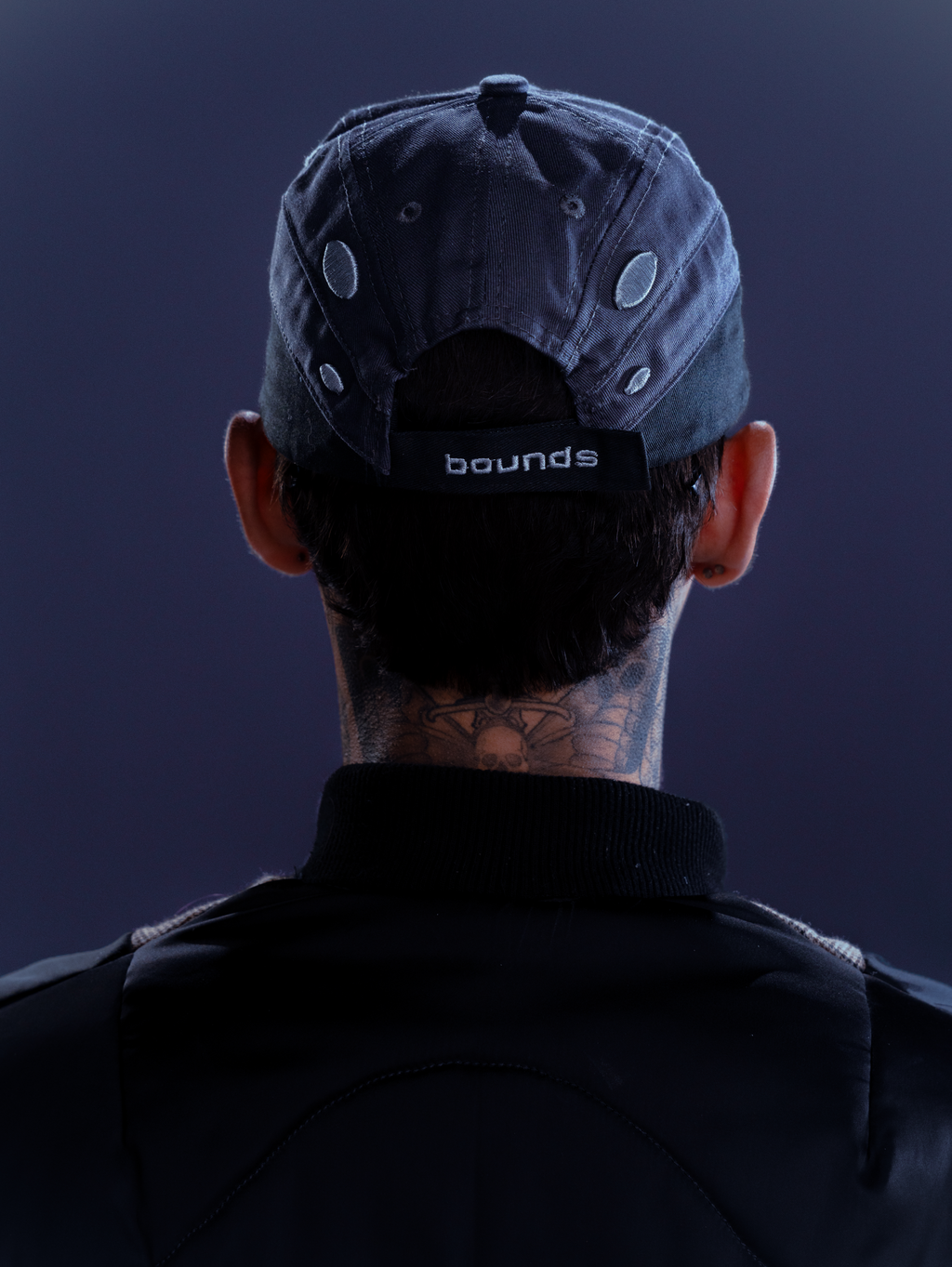 OVALS PLTS DRK CAP